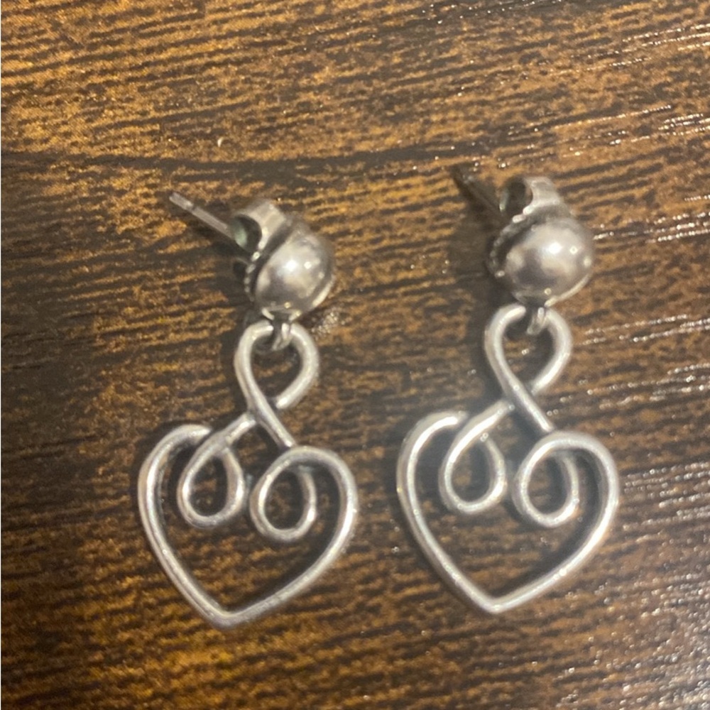 Retired James Avery swirl heart dangle earrings